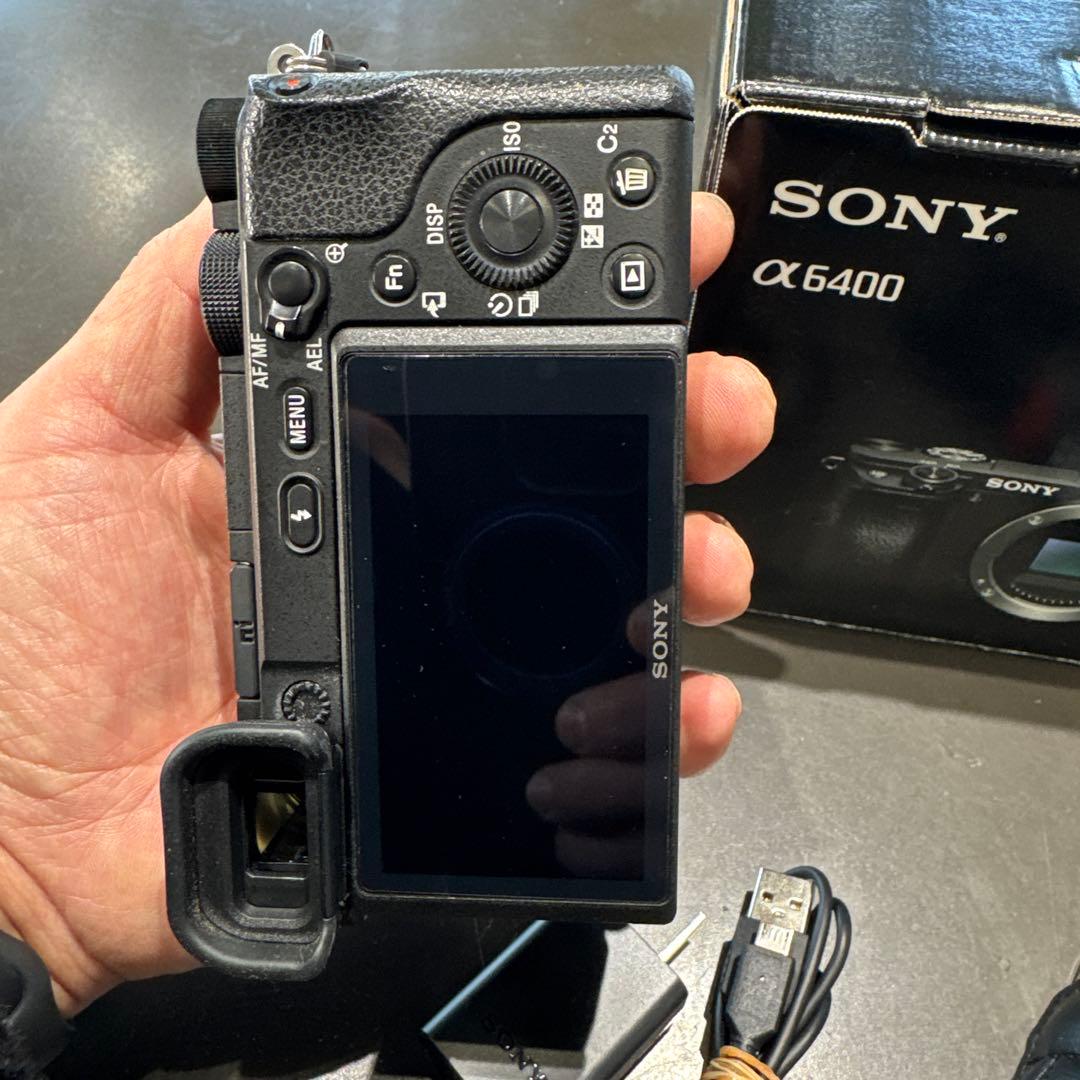SONY α6400 ミラーレスカメラ 本体