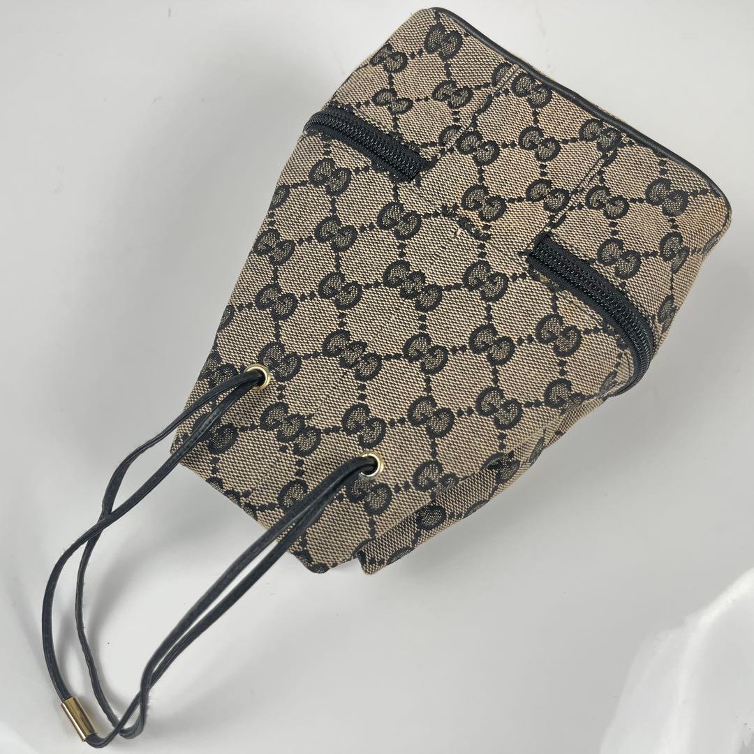 【極美品】GUCCI GGキャンバス プレート バニティポーチ 巾着 ミニバッグ