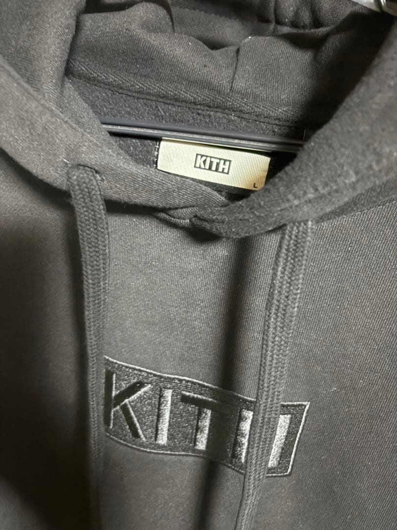 kith ボックスロゴパーカー　 L ブラック