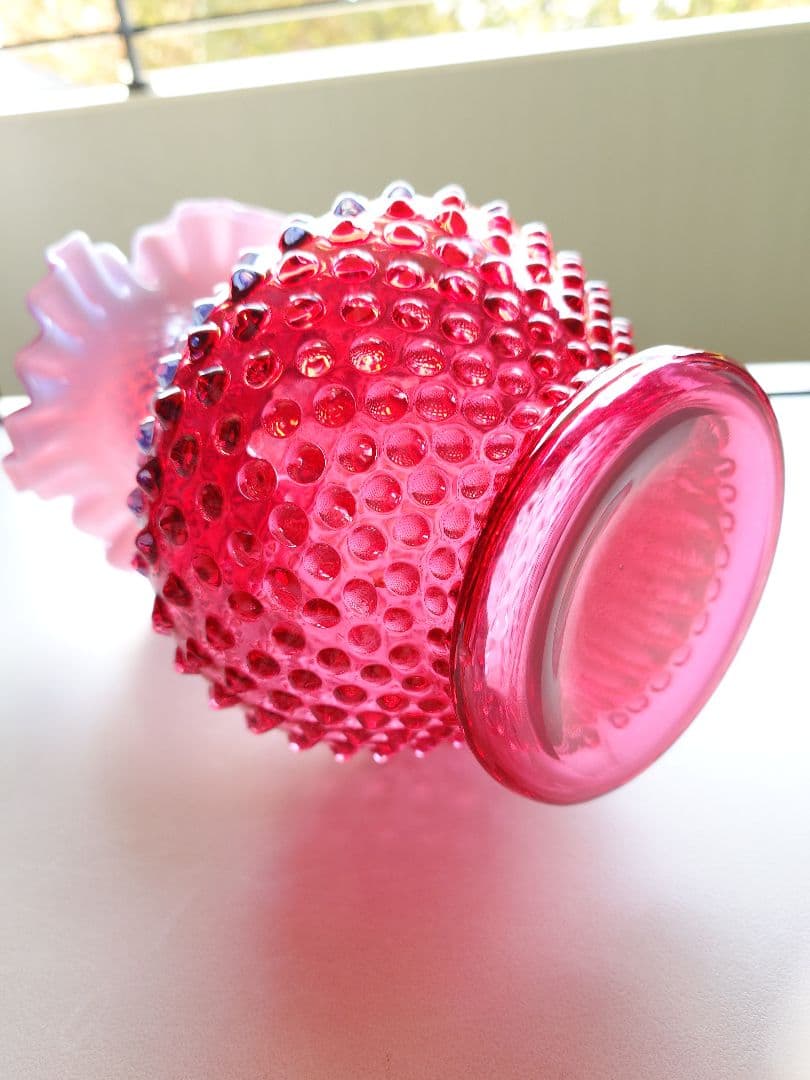 フェントン　クランベリー　オパールセント　フラワーベース　大きい