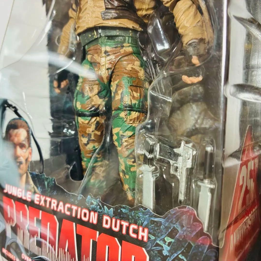 【月末特価！】NECA プレデター　フィギュア　シリーズ8 未開封　3体　豆魚雷
