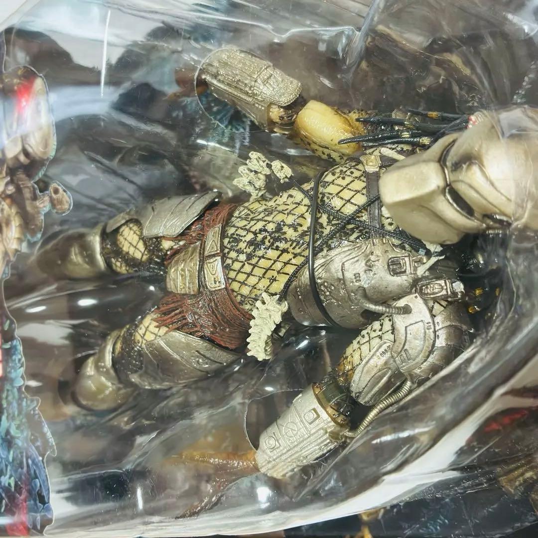 【月末特価！】NECA プレデター　フィギュア　シリーズ8 未開封　3体　豆魚雷
