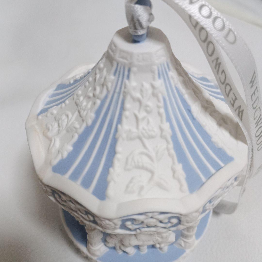 ウェッジウッド　ジャスパーウェア クリスマスオーナメント　カルーセル