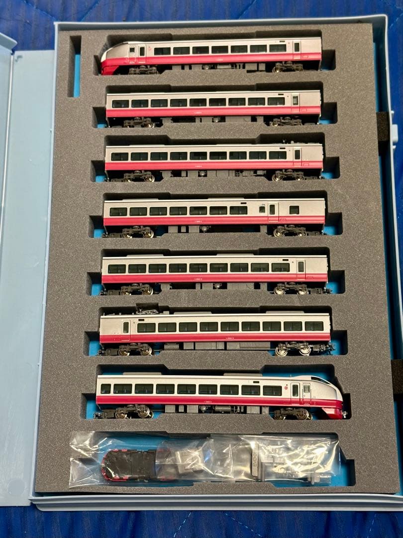 GM E653系 フレッシュひたち 赤 (動力付き)