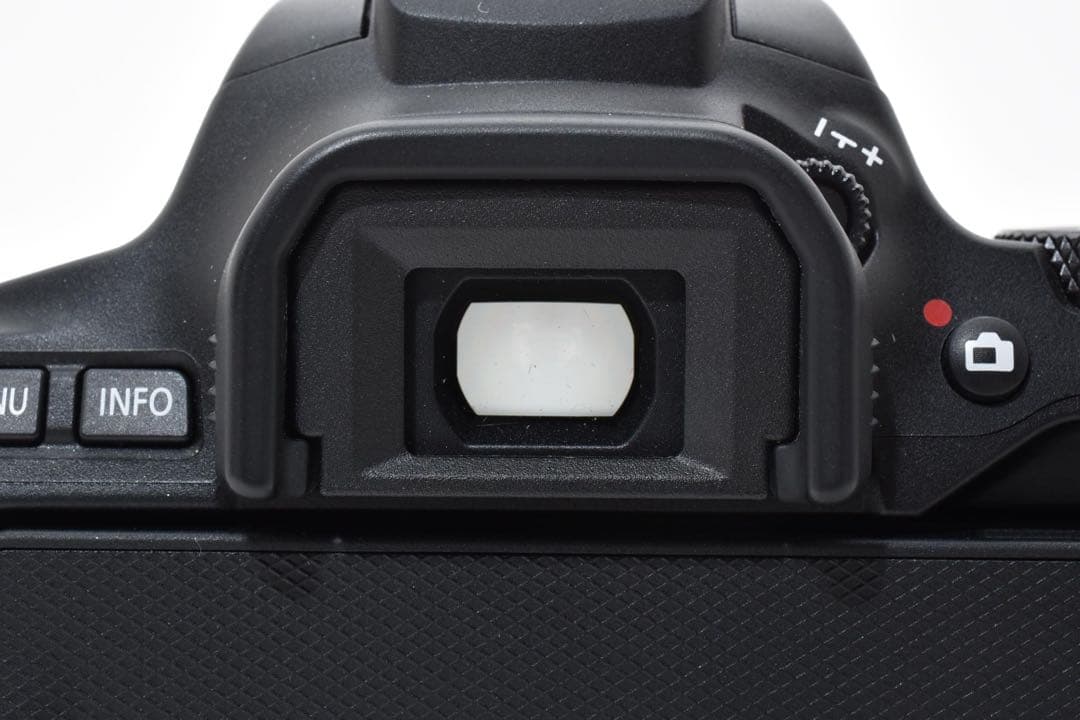 デジタル一眼レフカメラ/Canon EOS Kiss X10/望遠レンズセット