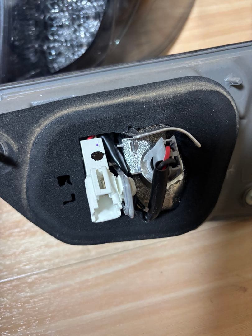 マークx grx130中期G'S純正テールランプ