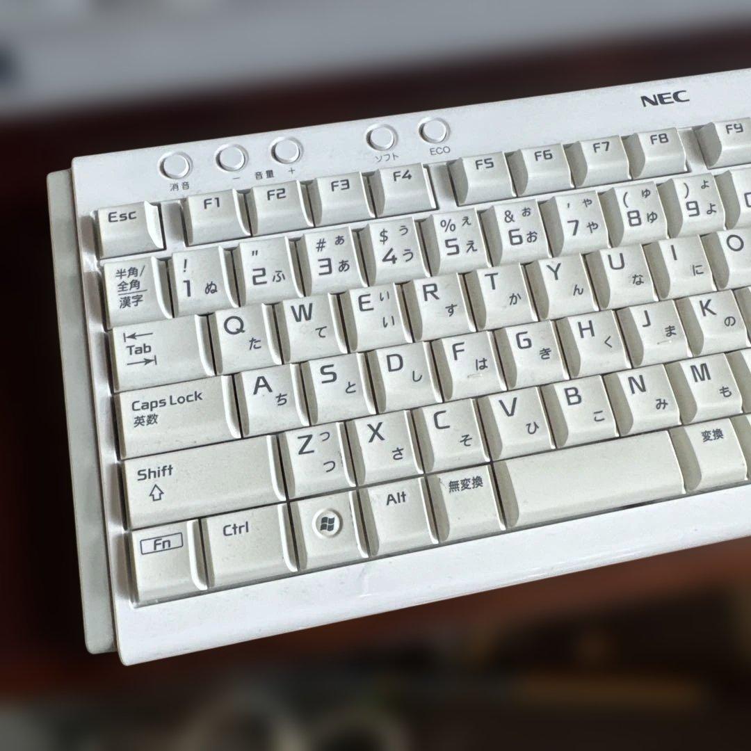 NEC Valuestar デスクトップPC ホワイト　 VN790TG6W