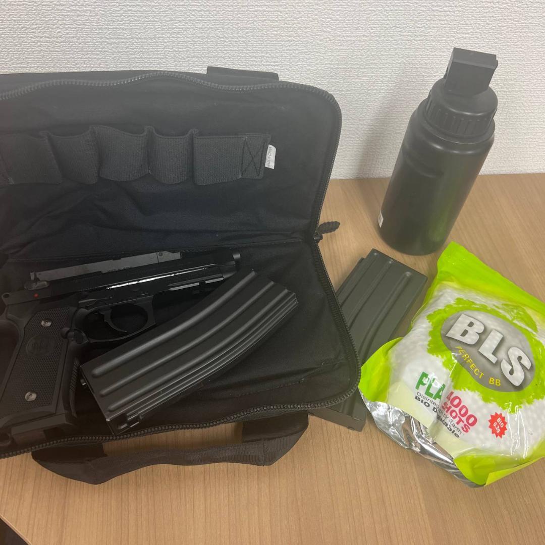 サバゲー引退品 SWAT装備セット ベスト/エアガン/ハンドガン/ゴーグル一式