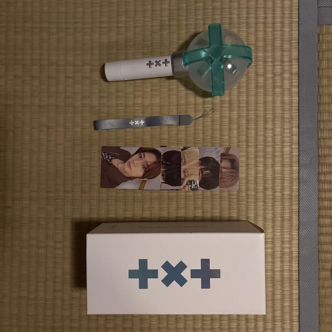 TXT K-POP ペンライト + フォトカードセット