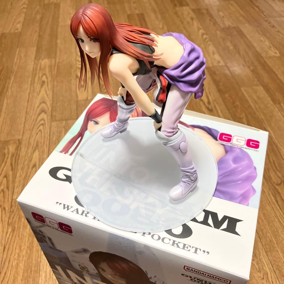 クリスチーナ・マッケンジーフィギュア