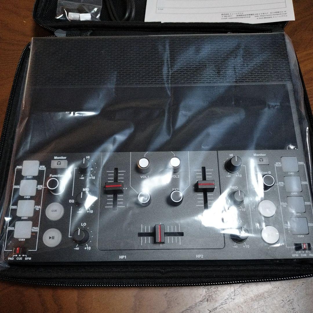 FJ1 DJミキサー新品未使用 カラー:ブラック