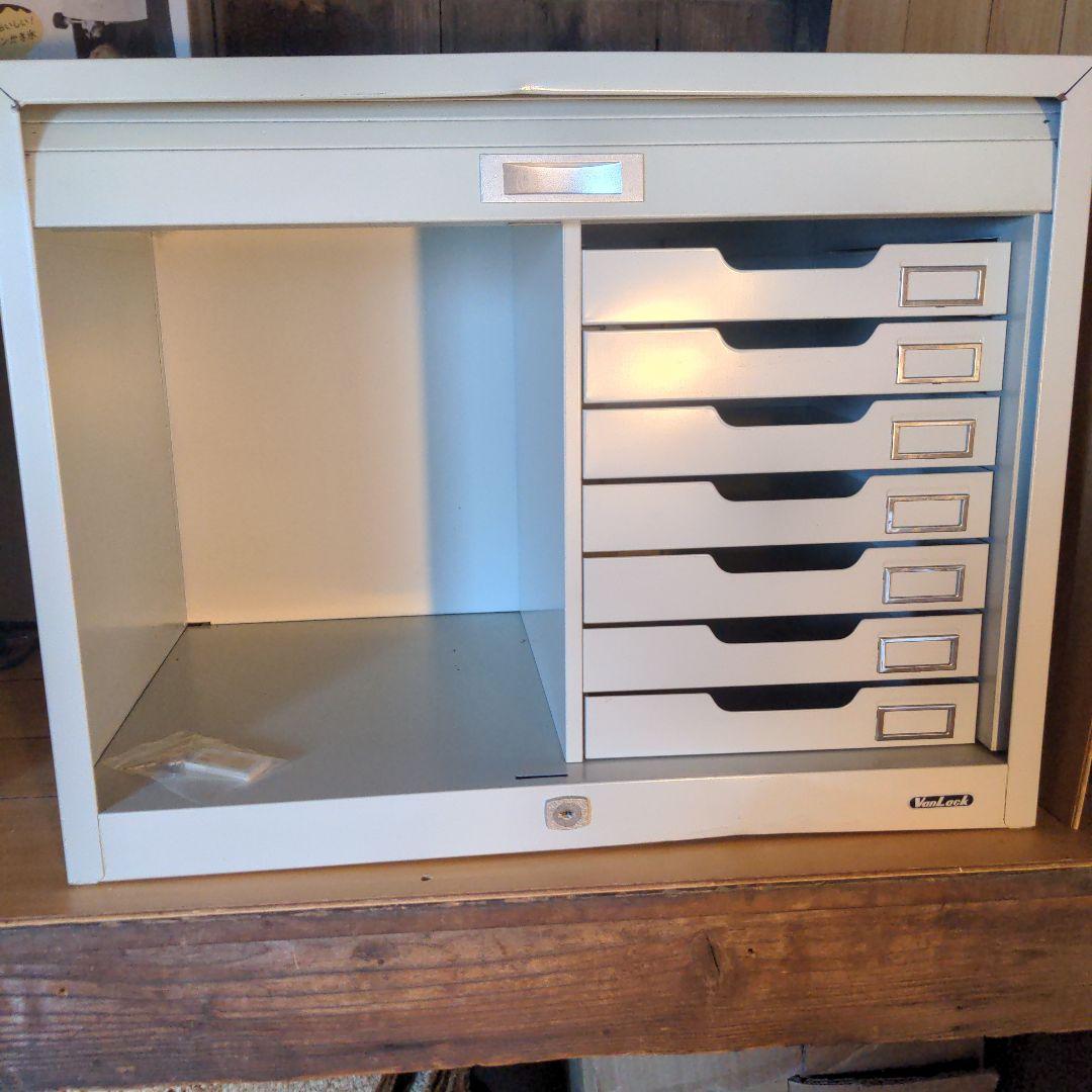 ホワイト書庫・キャッシュボックス 引き出し7個