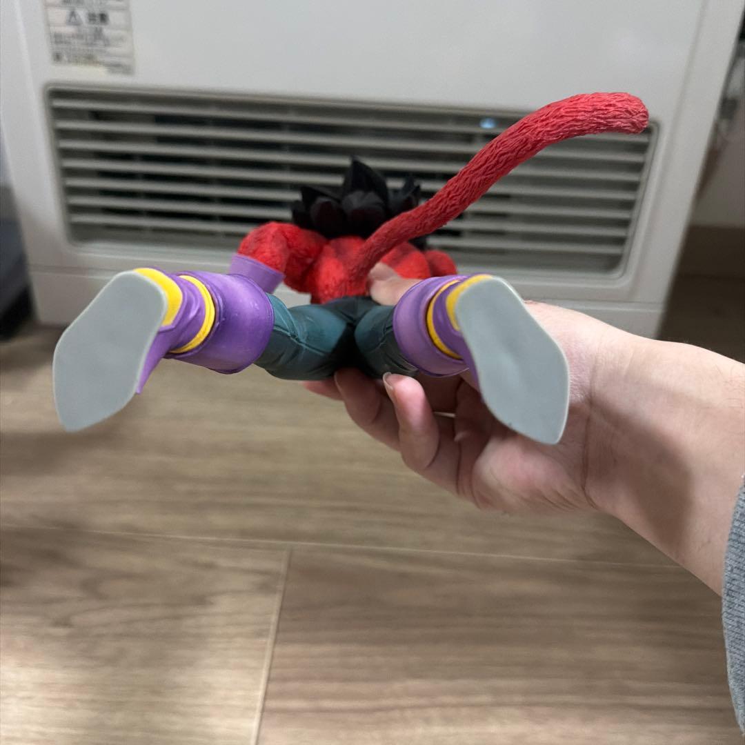 ドラゴンボールフィギュア　一番くじ　グレイテストサイヤン　ゴジータベジータ孫悟空