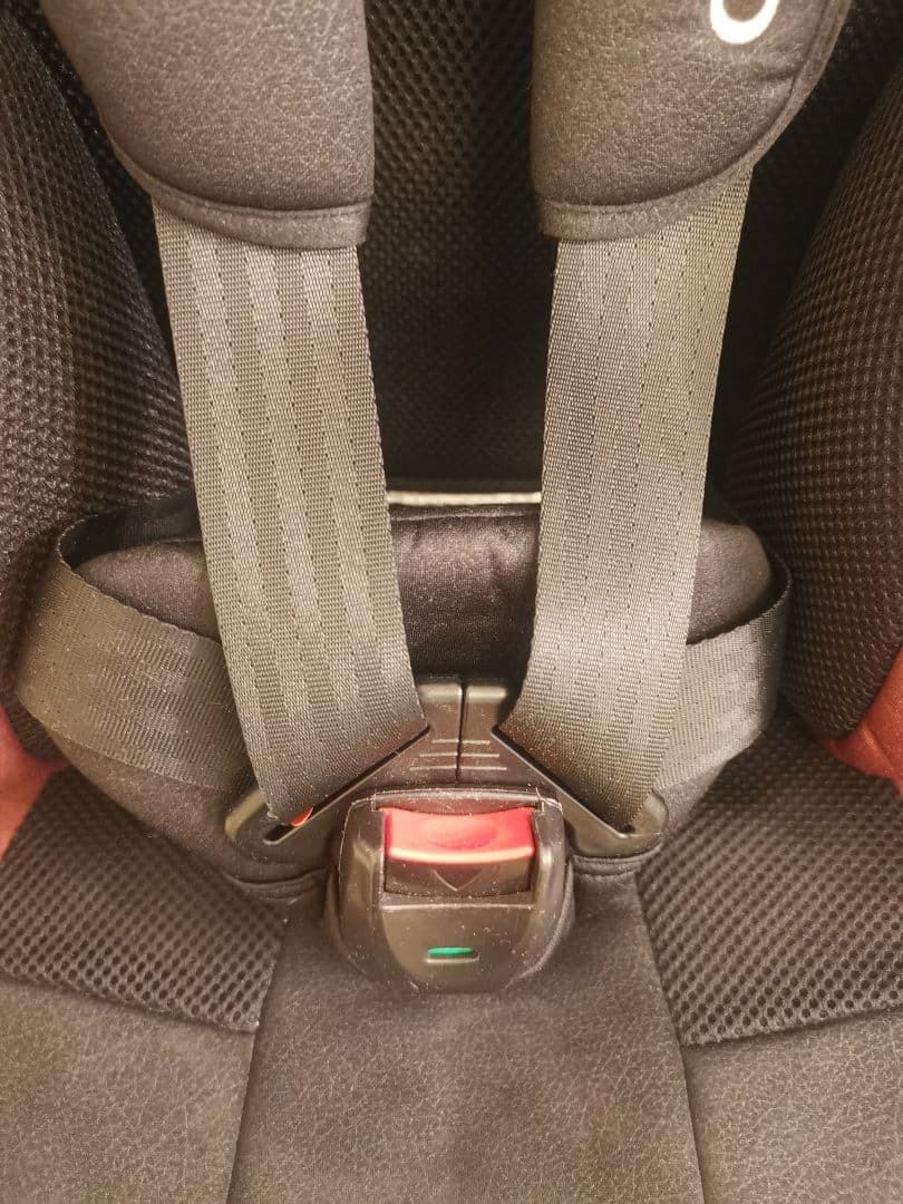 美品①コンビ combi チャイルドシート ジョイトリップ エッグショック GH