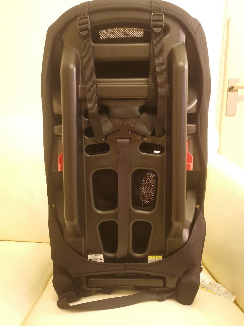 美品①コンビ combi チャイルドシート ジョイトリップ エッグショック GH