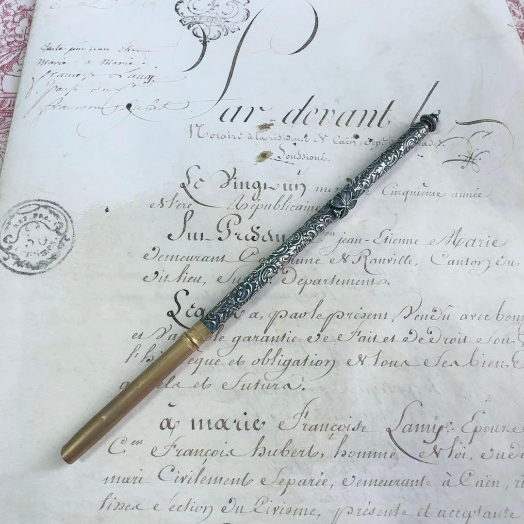 フランスアンティーク　四つ葉のクローバー　ペン軸　レタリングシリーズ