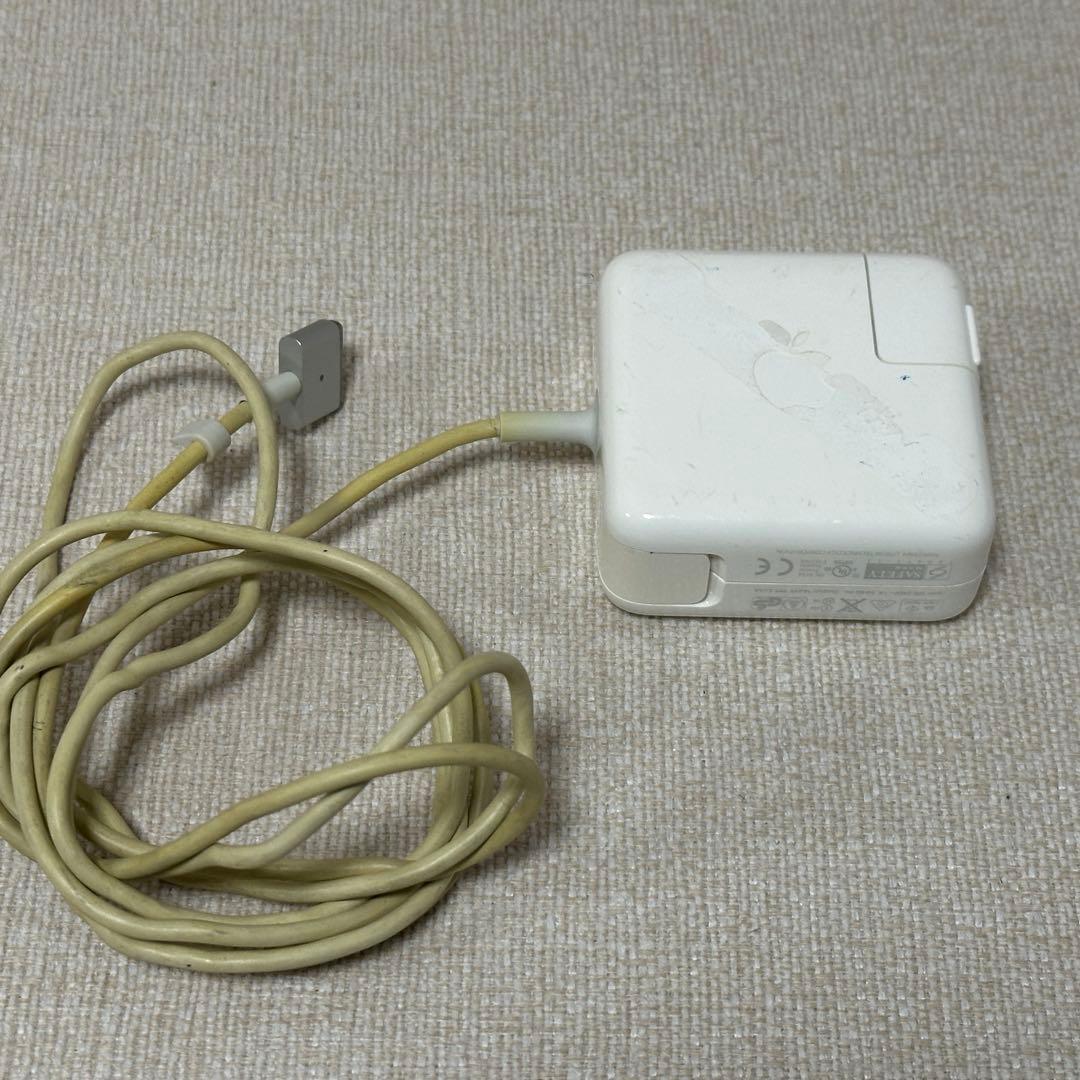 MacBook本体 MacBook Air (11-inch, Early 2014) 128GB