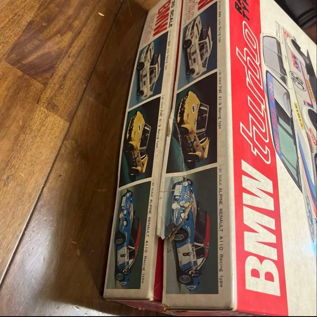 BMW 2002 turbo プラモデル レーシングタイプ 2個セット