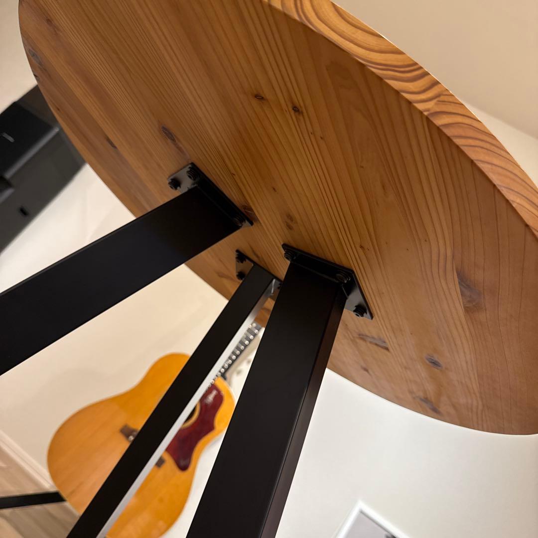 KANADEMONO テーブル