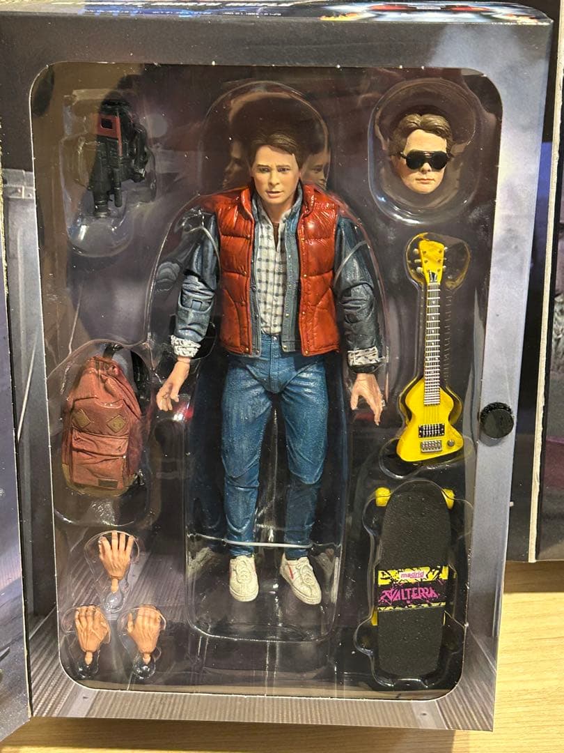 【未開封】NECA バック・トゥ・ザ・フューチャー　マーティ&ドク　セット