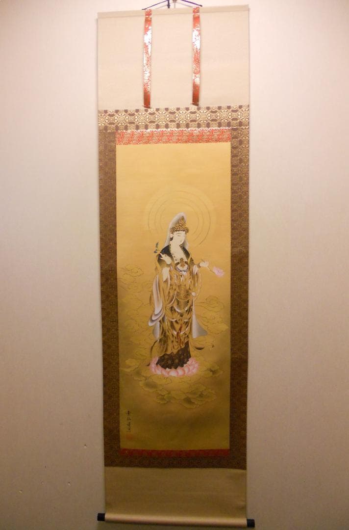 掛け軸 『 雲上観音 』 福田素仙 謹写 絹本 共箱 希少 軸装 掛軸 美品