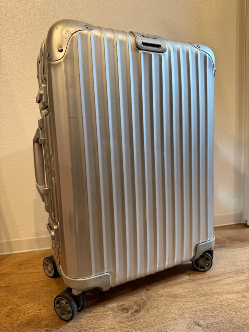 【廃盤品】RIMOWA TOPAS 32L 4輪 機内持込可 932.52.11