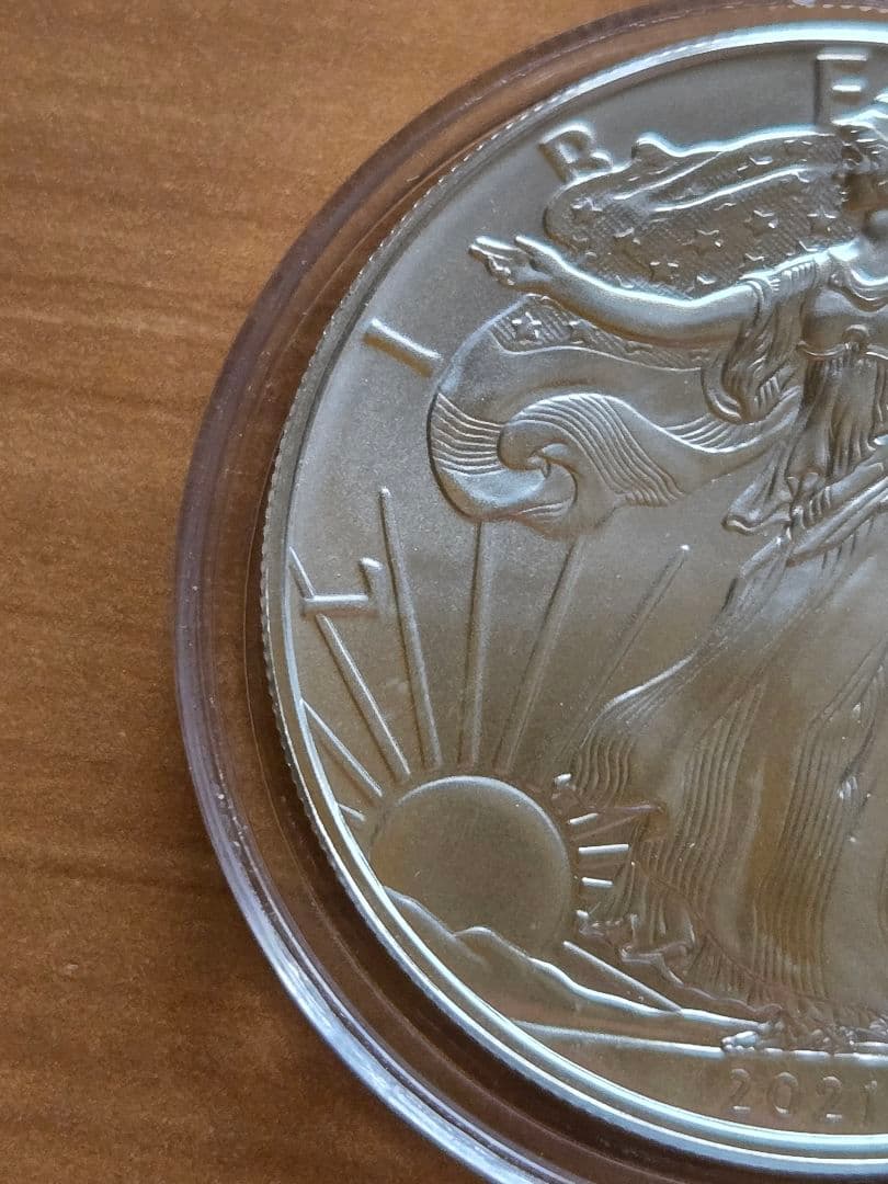 アメリカ　イーグル 銀貨　１オンス 2021年　1ドル