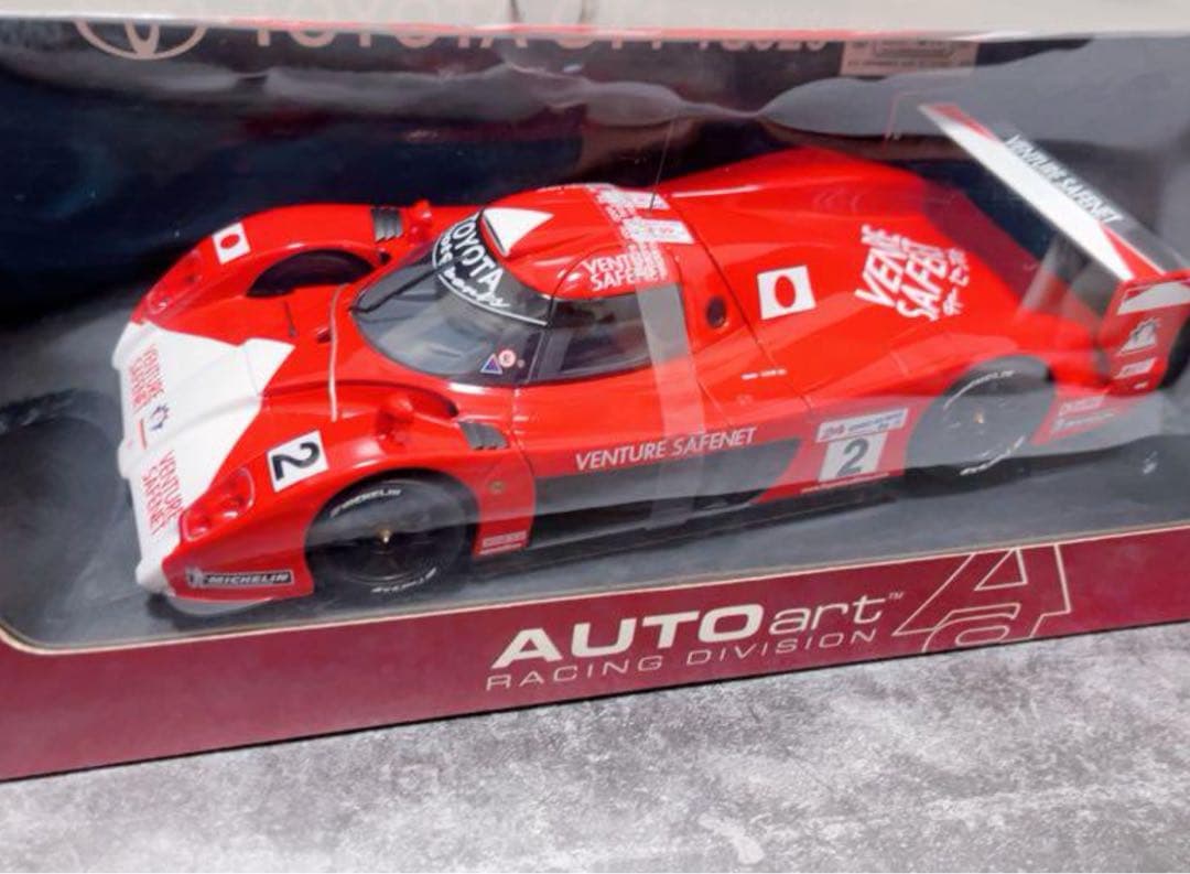 オートアート 1/18 トヨタ GT1 TS020 ル・マン 24TH #2