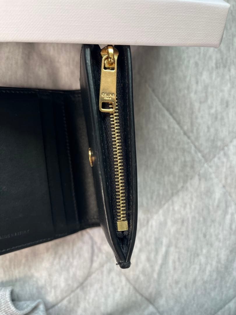 CELINE セリーヌ 10E493BEL 二つ折り財布 Compact
