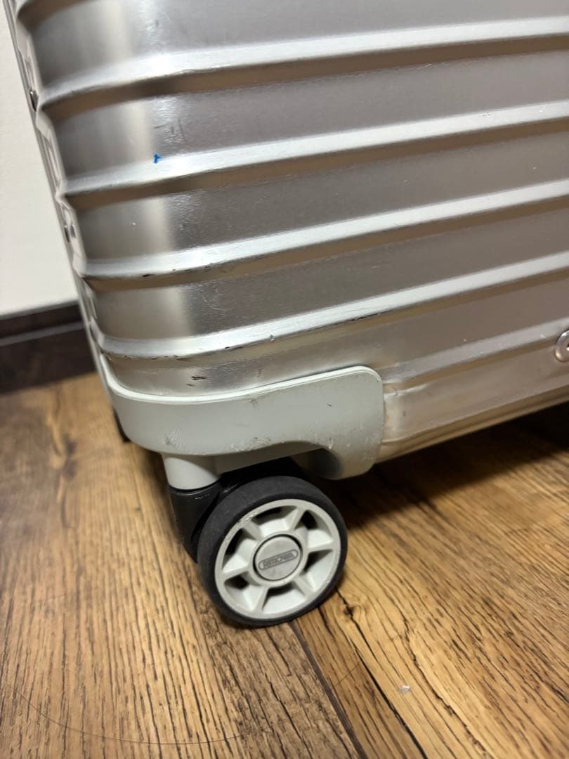 成約済(正規品)RIMOWA リモワ トパーズ ビジネストロリ アルミニウム
