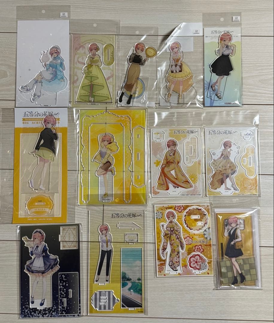五等分の花嫁　中野一花グッズ　まとめ売り　アクリルスタンド等