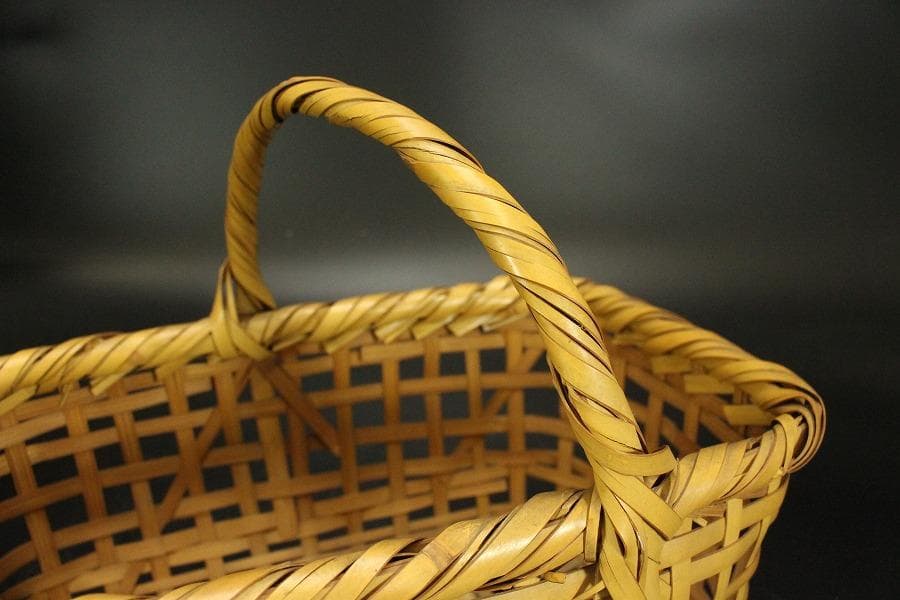 茶道具 白竹花籠 尚坡作 共箱(ZE656)