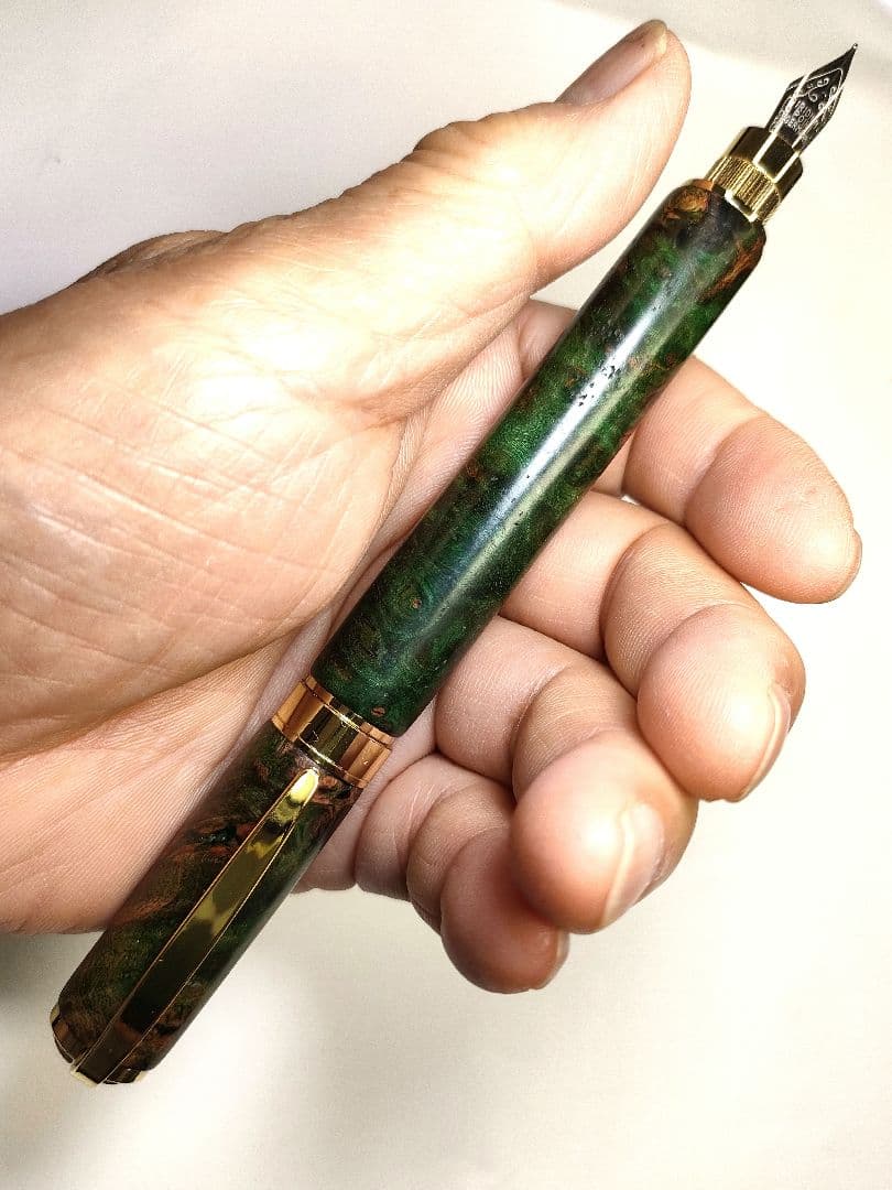 【メープルバール（スタビライズドウッド）】グラデュエイト万年筆