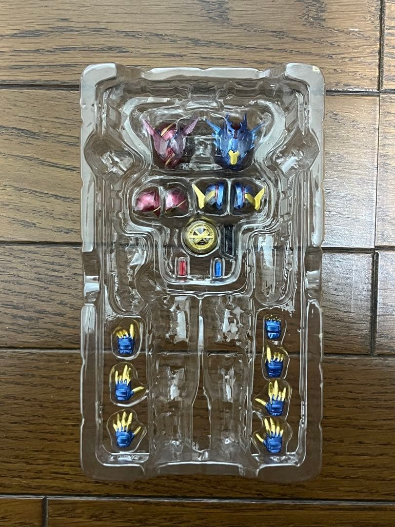 S.H.フィギュアーツ 仮面ライダービルド エボル フェーズ1.2.3.