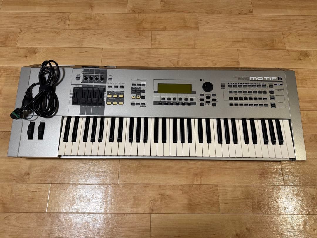 【動作良好＆美品】YAMAHA ヤマハ MOTIF6 シンセサイザー 61鍵盤