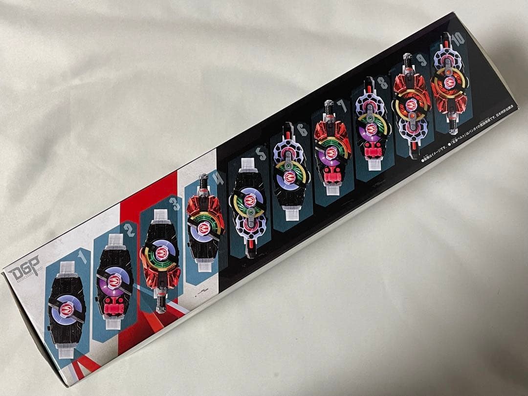 仮面ライダーギーツ　DXデザイアドライバー　他3点セット