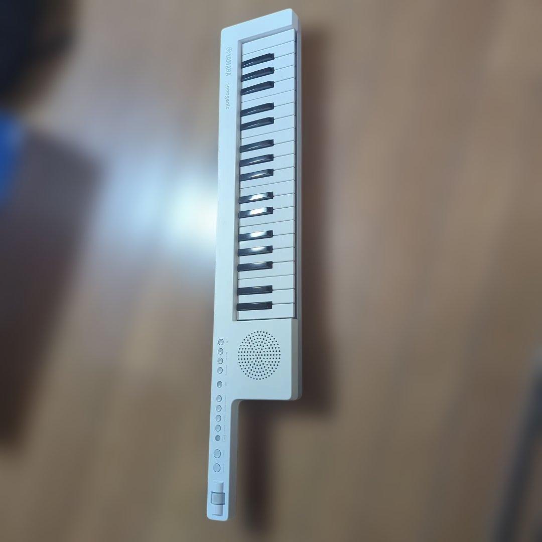 【美品】YAMAHA　ショルダーキーボード