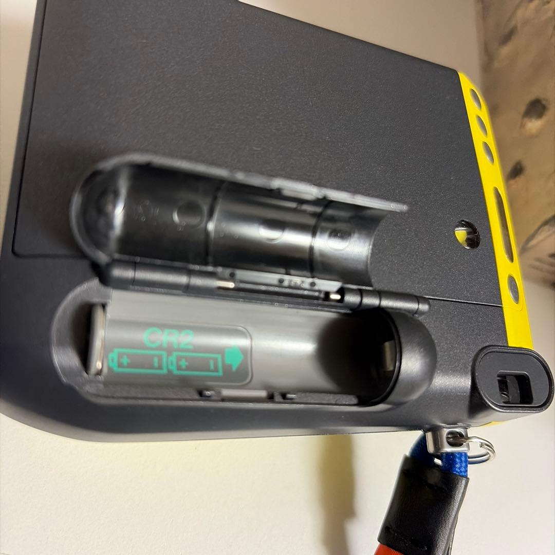 フィルムカメラ FUJI FILM INSTAX MINI 70 YELLOW