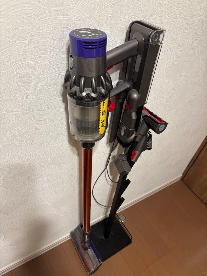 Dyson V10 コードレススティッククリーナー