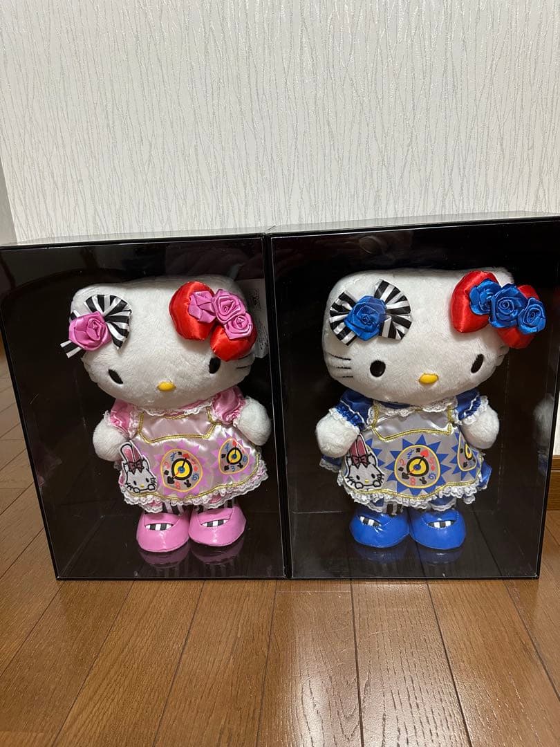ハローキティ アニバーサリーぬいぐるみ 2体セット