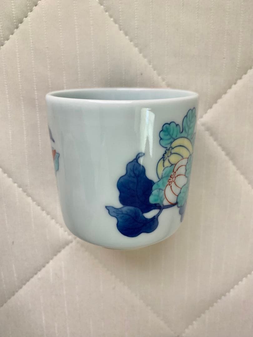 市川龍男　市川龍仙　色鍋島　野菜尽文猪口　焼酎カップ　ぐい呑　酒器