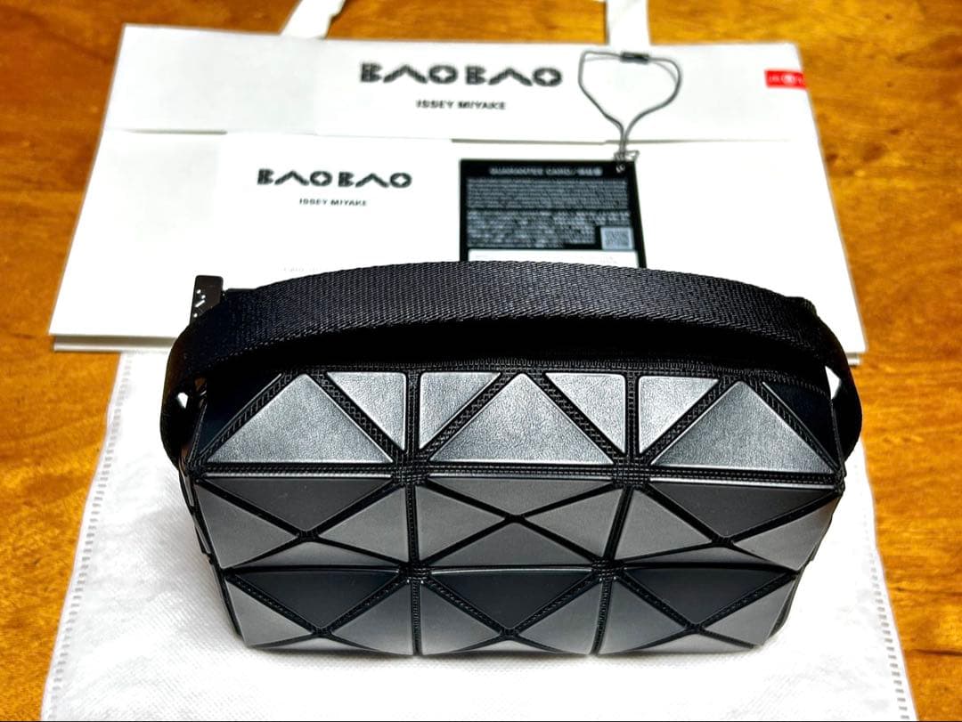 BAO BAO ISSEY MIYAKE CUBOIDショルダー