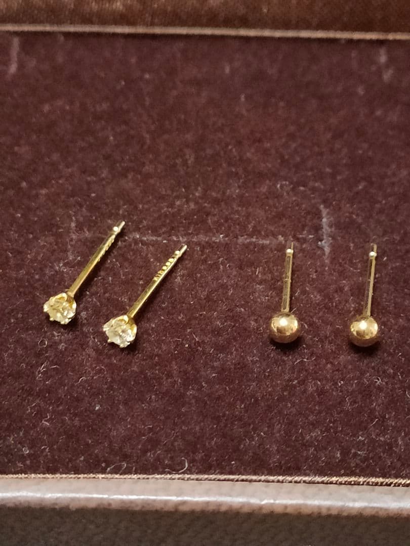 テルミ　K18YG ダイヤモンド 丸玉 ピアス