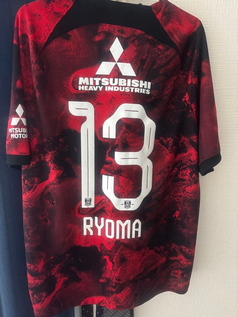 浦和レッズ　渡邊凌磨　2024 ユニフォーム