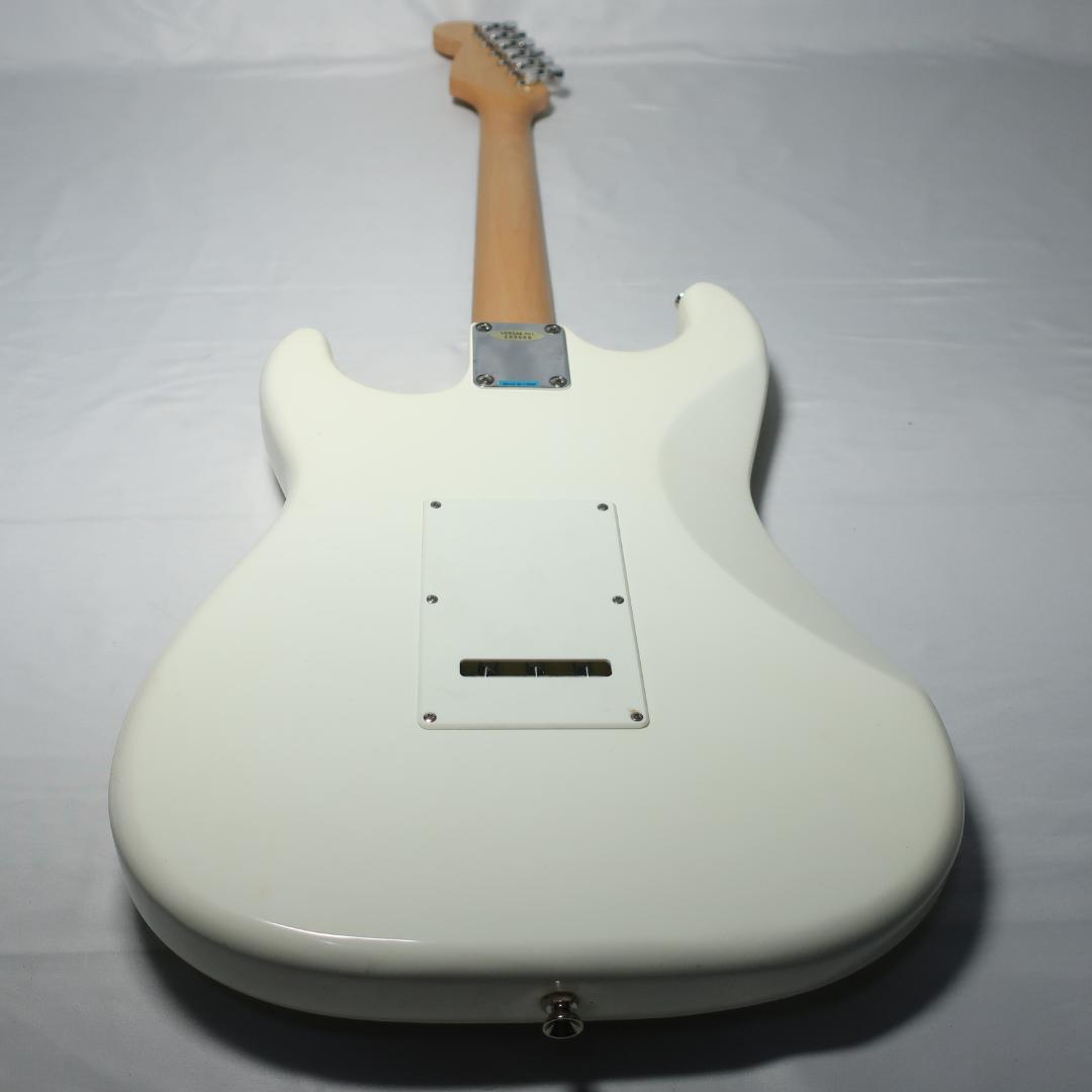 美品 BUSKER'S ストラトキャスタータイプ エレキギター ケース付