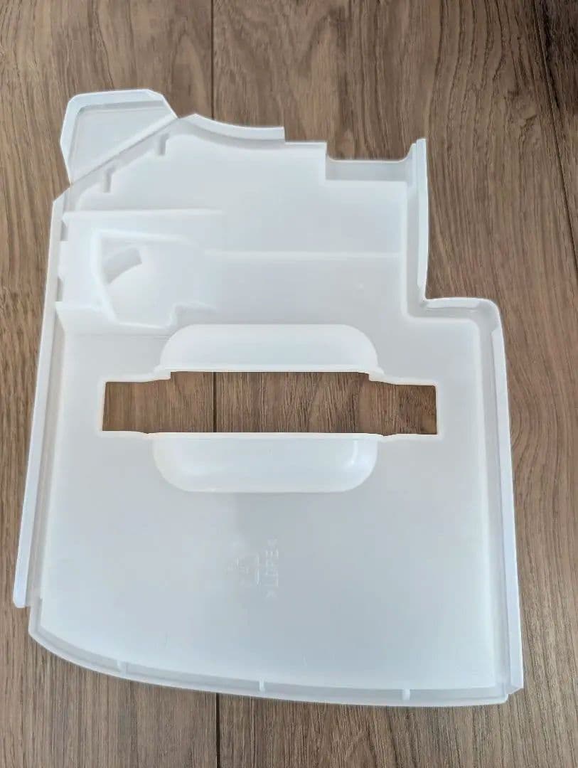 【2024年・美品】シャープ 衣類乾燥 除湿機 CV-SH150W