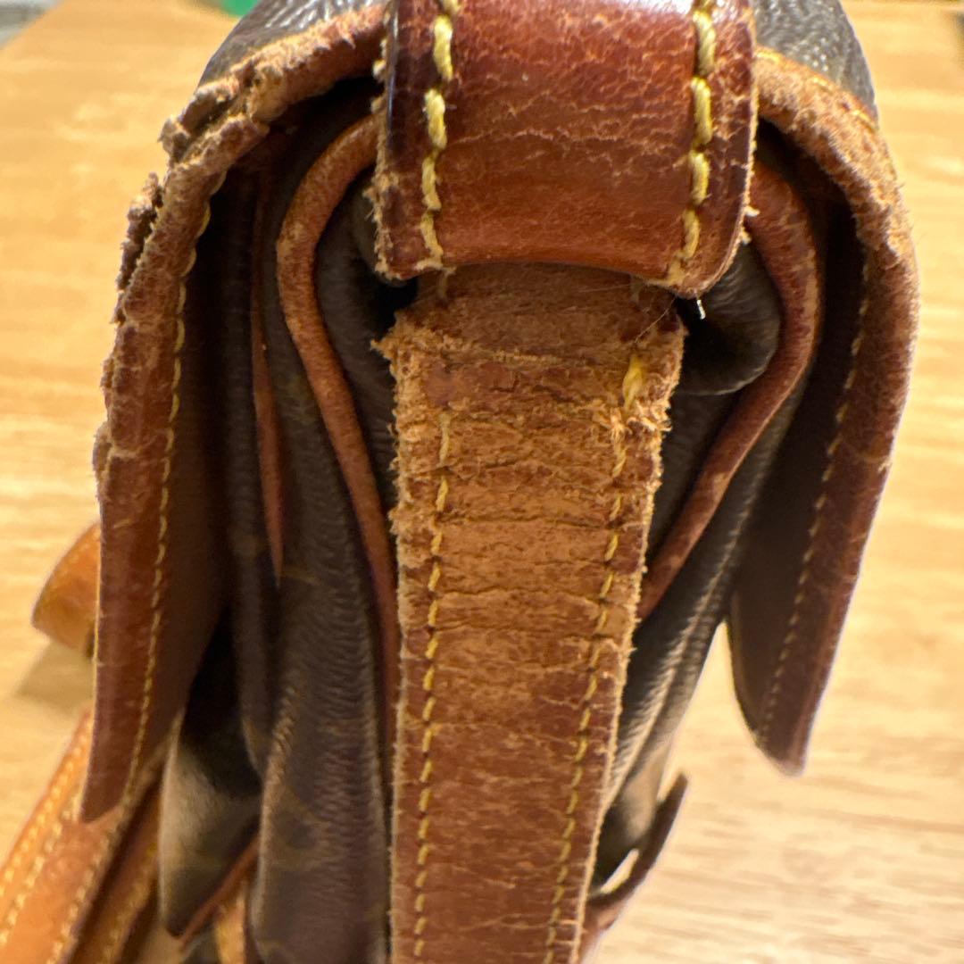 ゼ*ル様 ルイヴィトン　ソミュール30