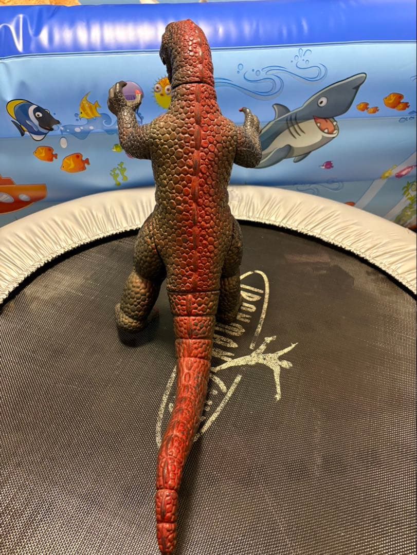 バンダイ ゴジラ３体　フィギュア 1991年製 1986年製　大型