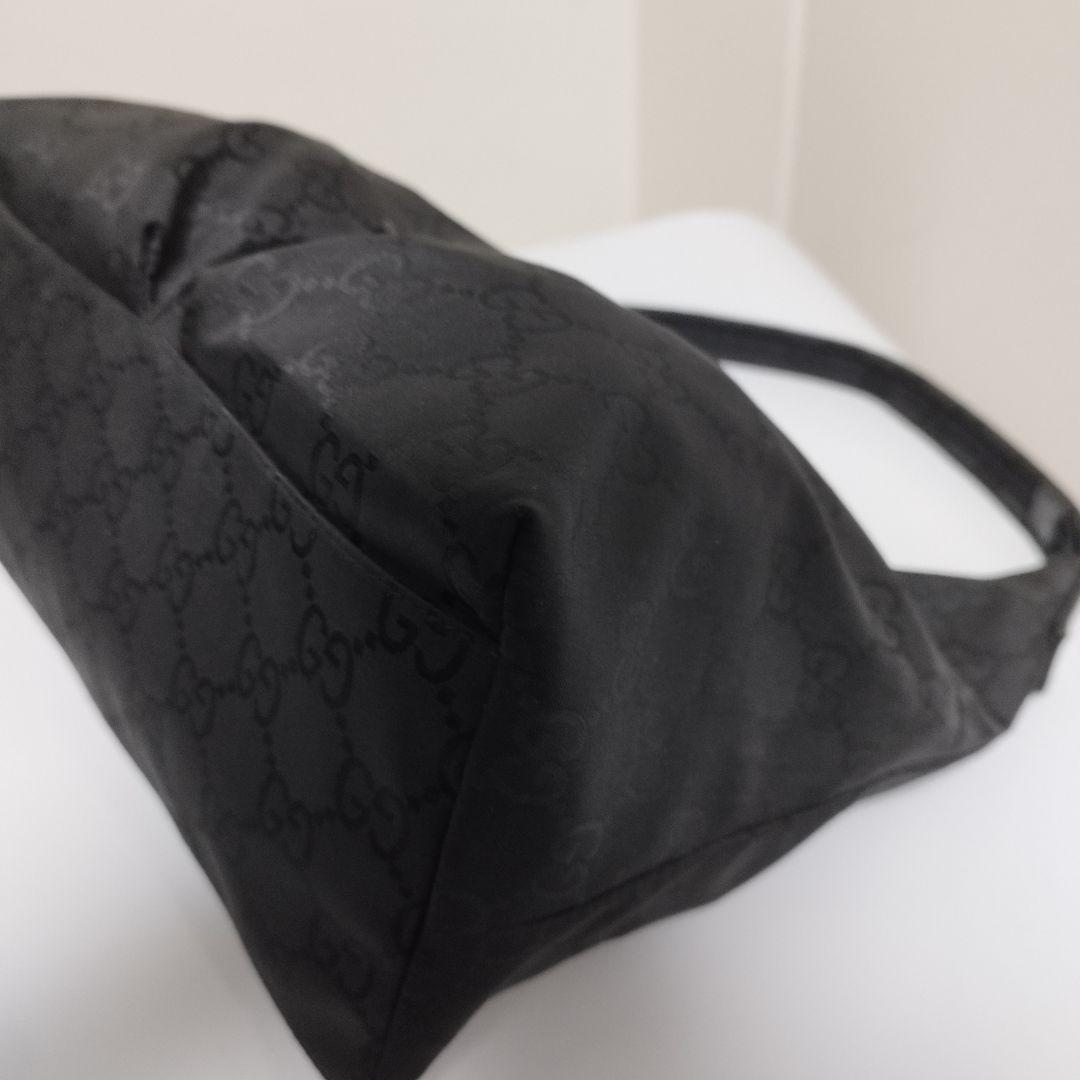 美品☆　グッチ　ワンショルダーバッグ　GG　ナイロン　肩掛け　レザー　ビッグGG