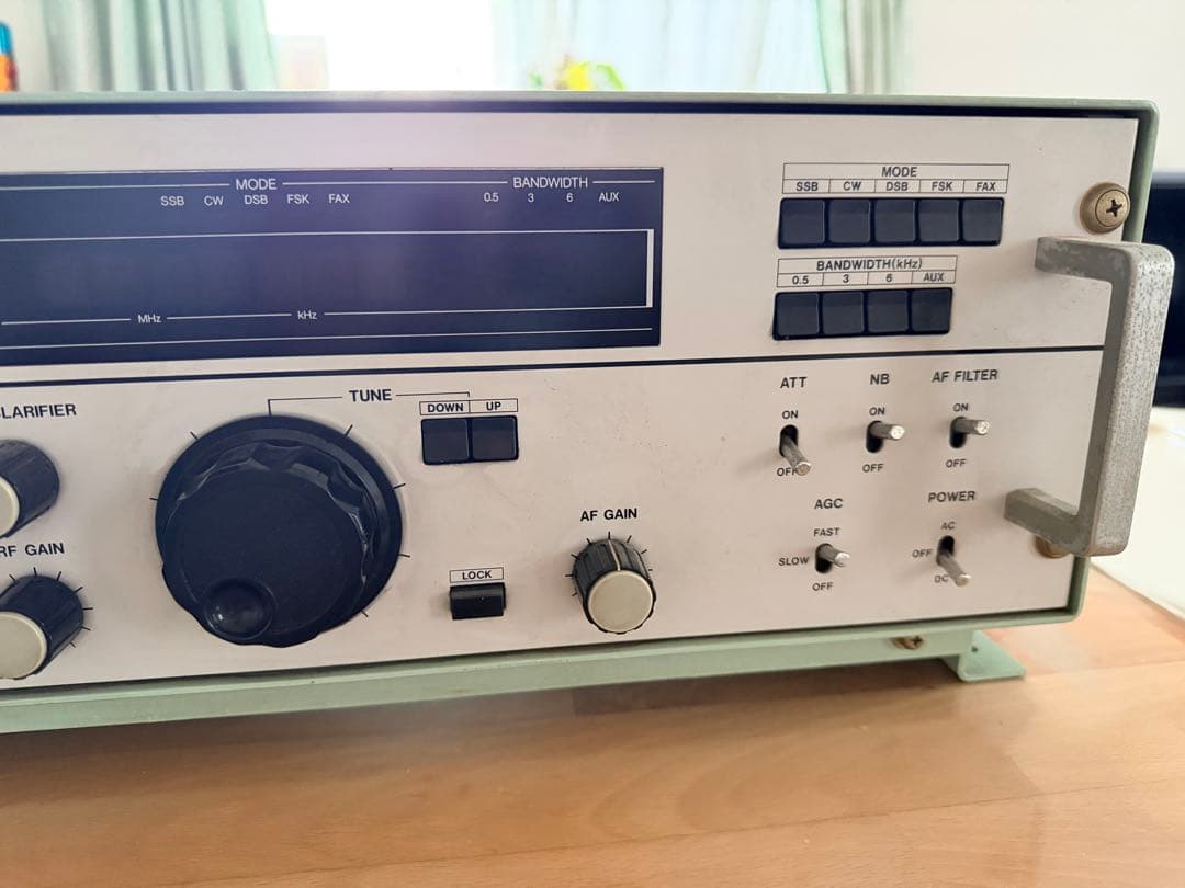 JRC NRD-92 受信機